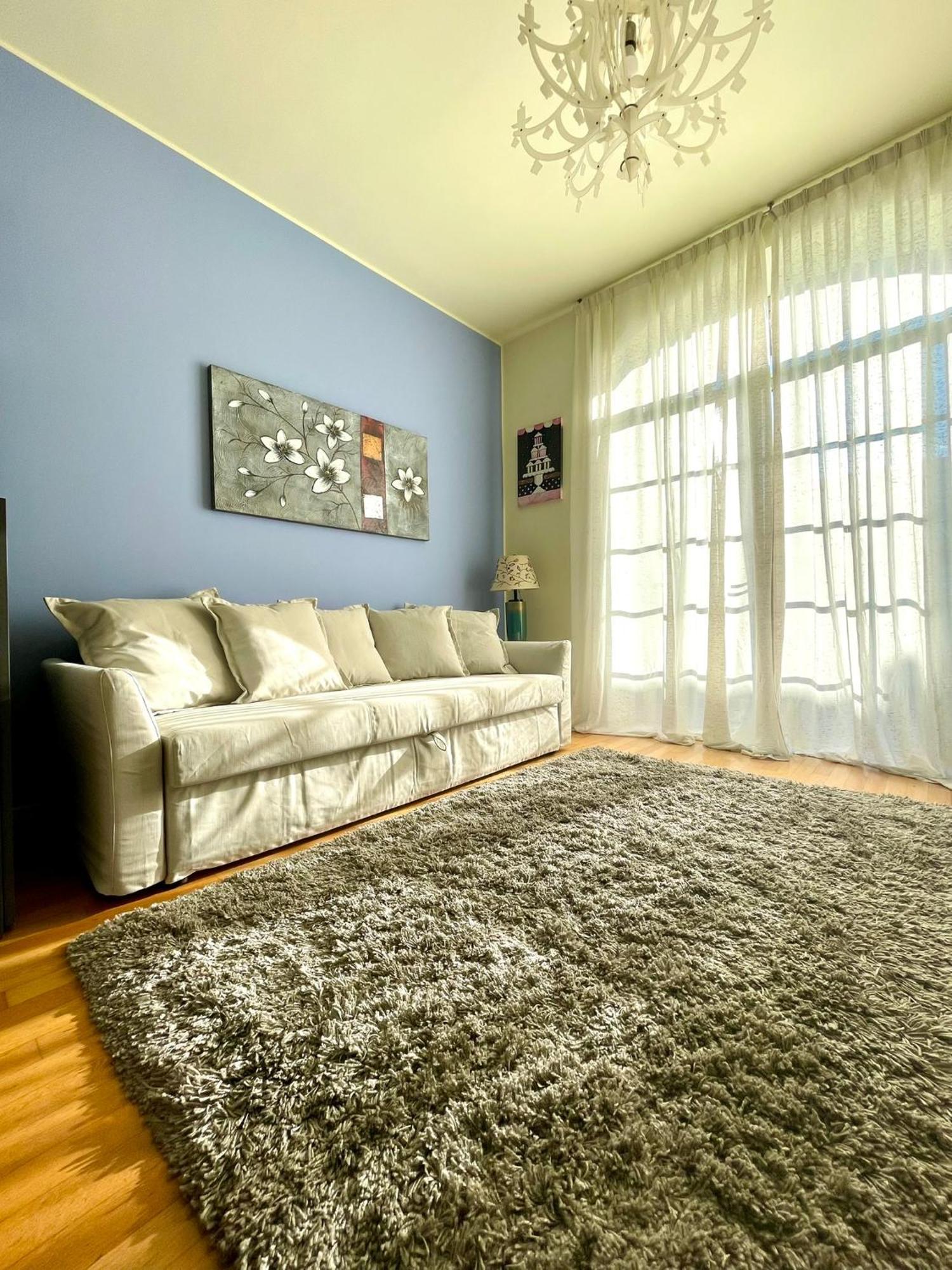 Luxury Four-Room Apartment In Monza Centro - 2 Min Walk To Train Station Экстерьер фото